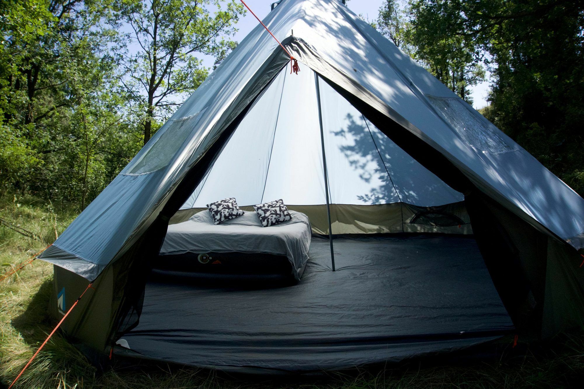 Luxury tent Oktoberfest Glamping 2*